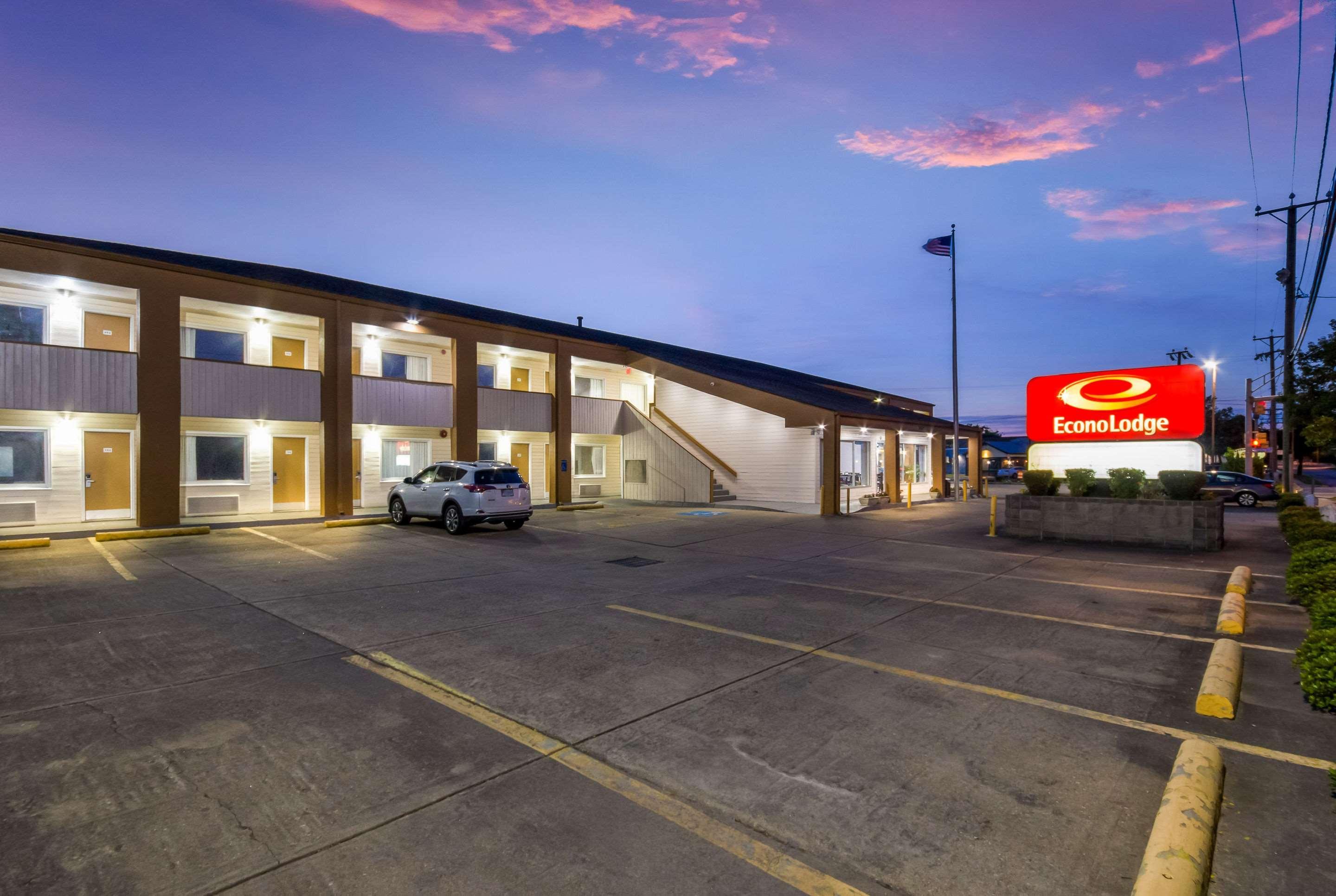 נורפולק Econo Lodge Little Creek מראה חיצוני תמונה
